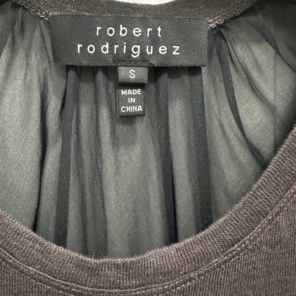 Robert Rodriguez top